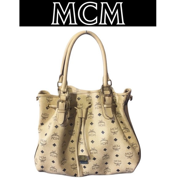 MCM Munchen Hobo Handbag, Crossbody, Shoulder Bag, Authentic. EUC - Picture 1 of 16